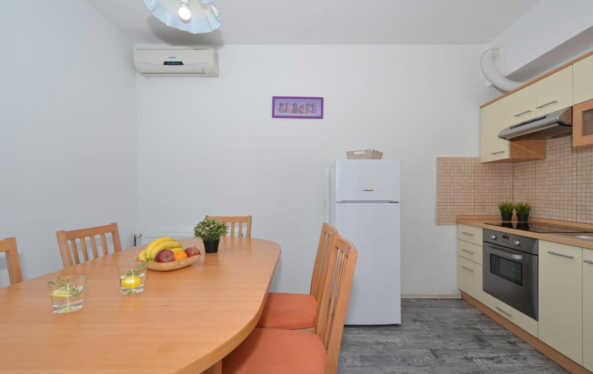 Apartments Santo Trogir - Okrug Gornji Exterior photo